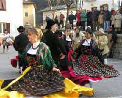 Spettacolo Gruppo Folk di Castello Tesino